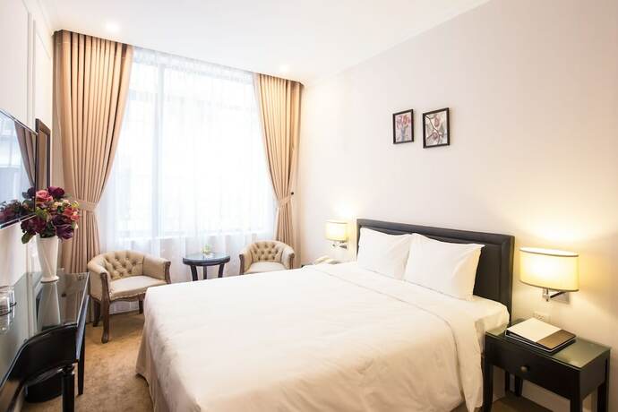 Imagen de la habitación del Hotel Dinh Elegant Hanoi. Foto 30