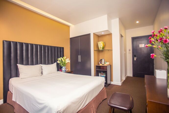 Imagen general del Hotel Dinh. Foto 6