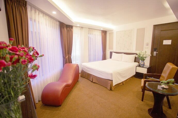 Imagen de la habitación del Hotel Dinh. Foto 25