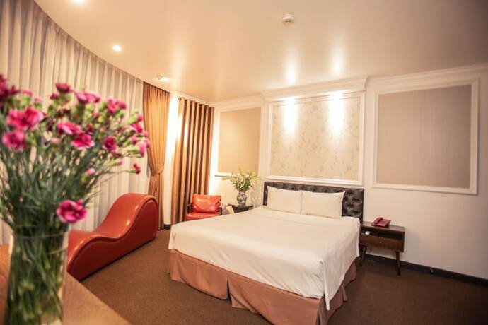 Imagen de la habitación del Hotel Dinh. Foto 31