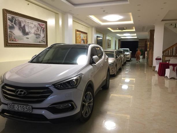 Imagen de la habitación del Hotel Dinh Gia Hotel. Foto 8