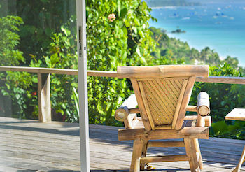 Imagen general del Hotel Diniview Villas. Foto 10