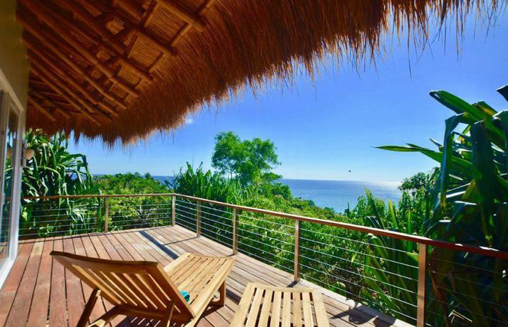 Imagen general del Hotel Diniview Villas Resort. Foto 3