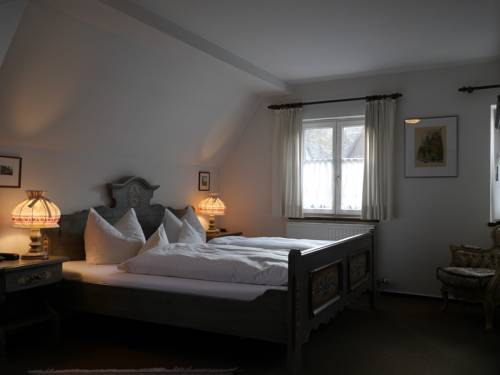 Imagen de la habitación del Hotel Dinkelsb&uuml;hler Kunst-stuben. Foto 10