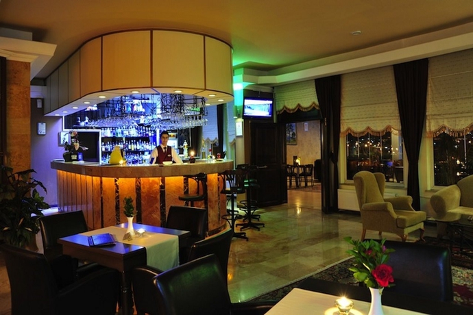 Imagen general del Hotel Dinler. Foto 2