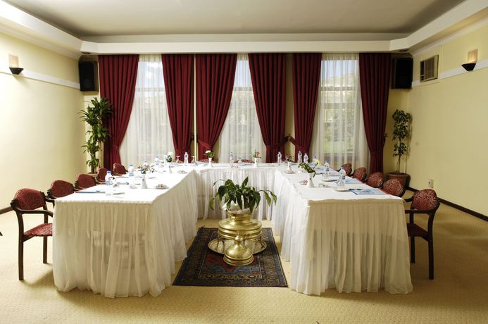 Imagen de los interiores del Hotel Dinler Hotels &Uuml;rg&uuml;p. Foto 10