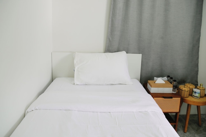 Imagen de la habitación del Hotel Dinnano. Foto 5