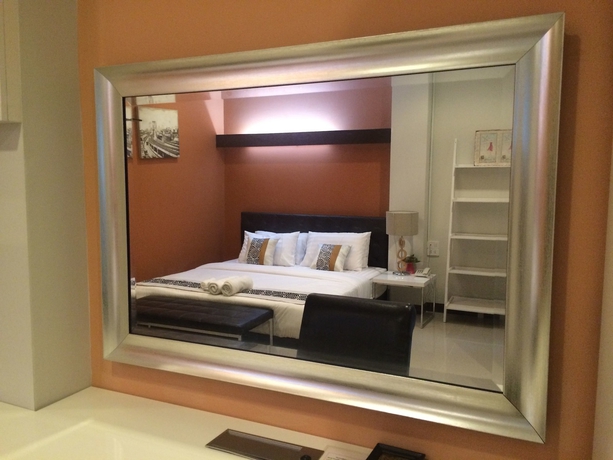 Imagen de la habitación del Hotel Dino Studio. Foto 13