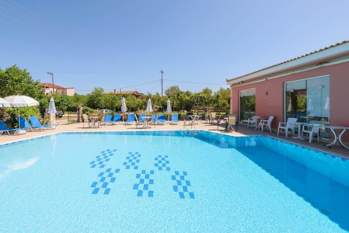 Imagen general del Hotel Dinos, Tsilivi. Foto 1