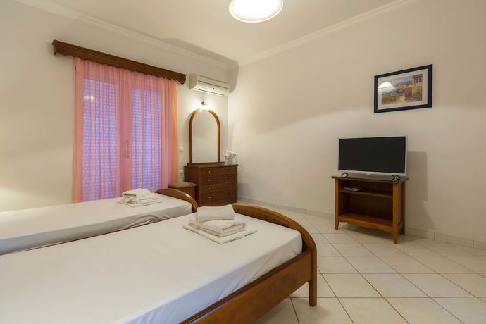 Imagen de la habitación del Hotel Dinos, Tsilivi. Foto 11