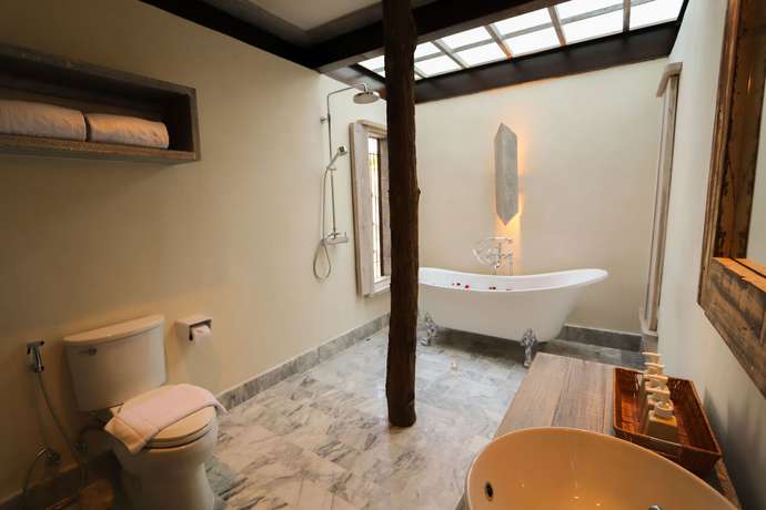 Imagen de la habitación del Hotel Dinso Resort and Villas Phuket, Vignette Collection, an IHG. Foto 2