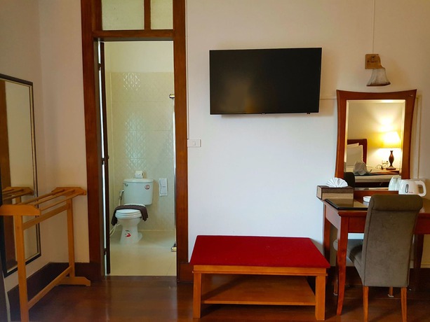 Imagen de la habitación del Hotel Dinsomon. Foto 7