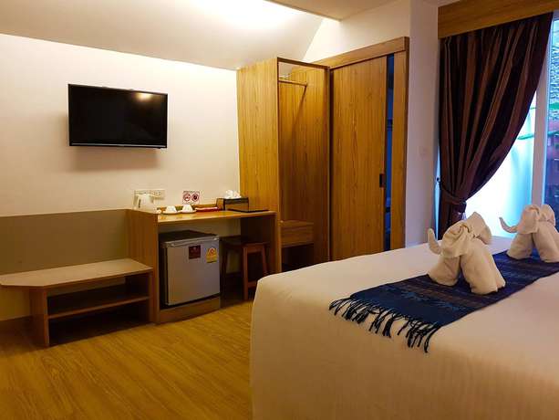 Imagen de la habitación del Hotel Dinsomon. Foto 9