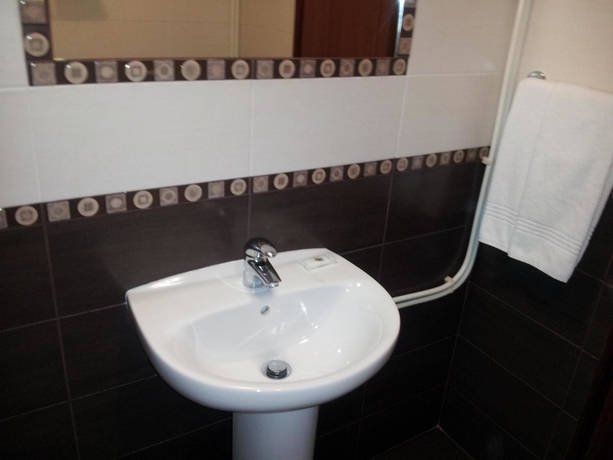 Imagen de la habitación del Hotel Dinya Lisbon and Lounge Bar. Foto 8