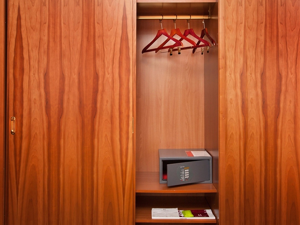 Imagen de la habitación del Hotel Diocleziano. Foto 10