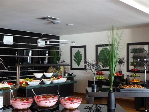 Imagen general del Hotel Dion Palace. Foto 8