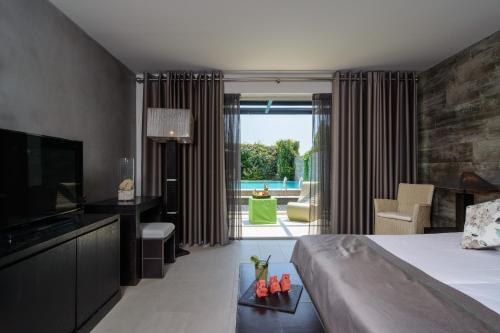 Imagen general del Hotel Dion Palace Resort and Spa. Foto 3