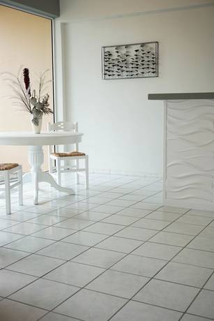 Imagen de los interiores del Hotel Dioni, Adelianos Kampos. Foto 10
