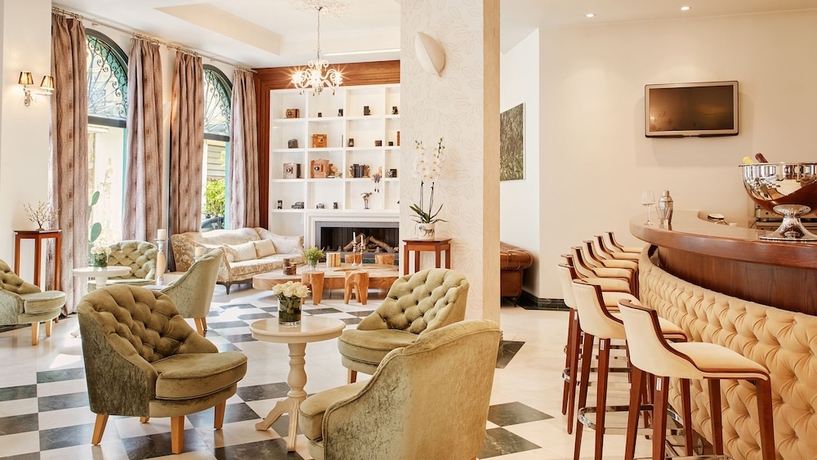 Imagen del bar/restaurante del Hotel Dioni Boutique. Foto 5