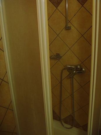 Imagen de la habitación del Hotel Dioni. Foto 14