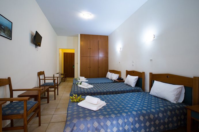 Imagen de la habitación del Hotel Dioni. Foto 18