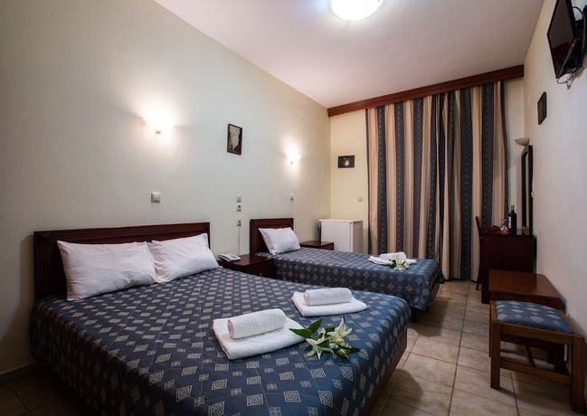 Imagen de la habitación del Hotel Dioni, Imeros. Foto 6