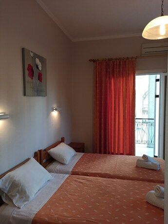 Imagen general del Hotel Dionisos Apartments. Foto 5