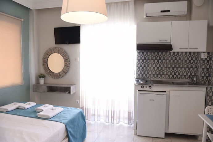 Imagen de la habitación del Hotel Dionisos Elia. Foto 18