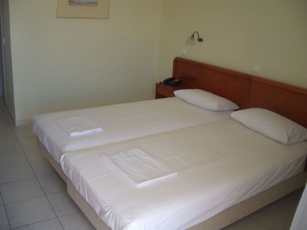 Imagen de los interiores del Hotel Dionisos. Foto 15