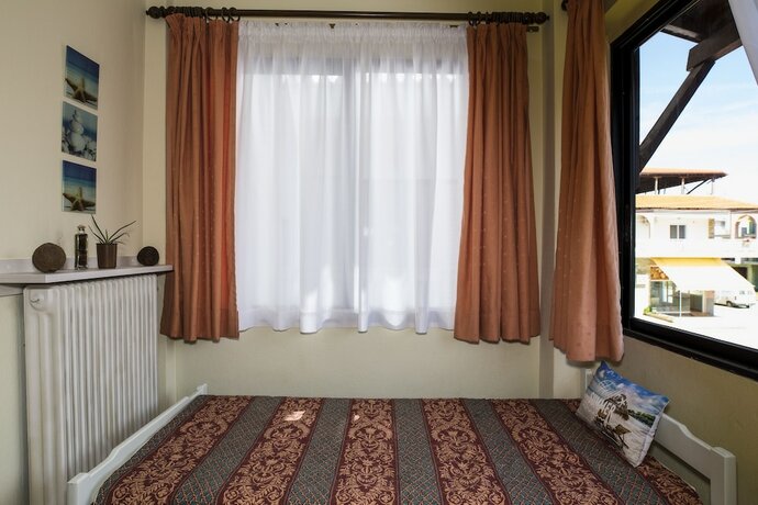 Imagen general del Hotel Dionisos Palms. Foto 16