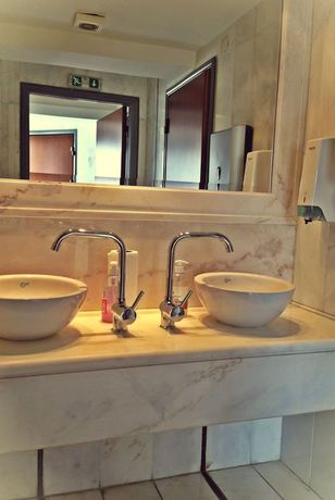 Imagen de los interiores del Hotel Dionysion. Foto 16