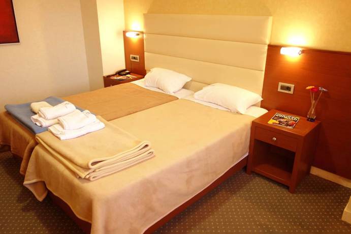 Imagen de la habitación del Hotel Dionysion. Foto 15