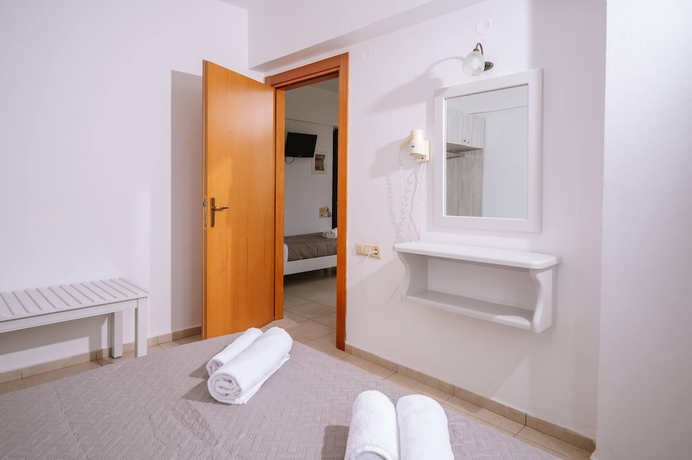Imagen de la habitación del Hotel Dionysos Apartments and Studios. Foto 10