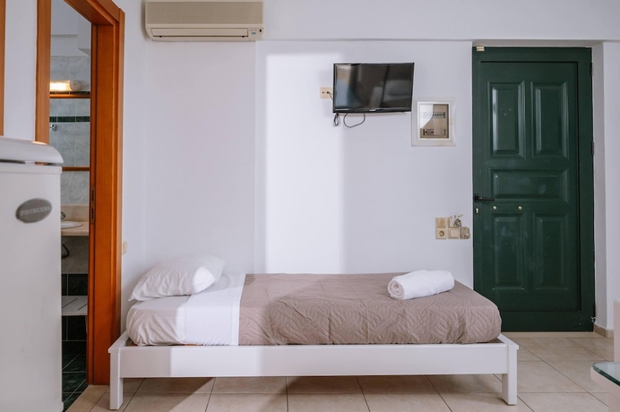 Imagen de la habitación del Hotel Dionysos Apartments and Studios. Foto 12