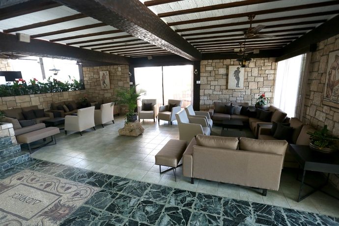 Imagen de los interiores del Hotel Dionysos Central. Foto 12