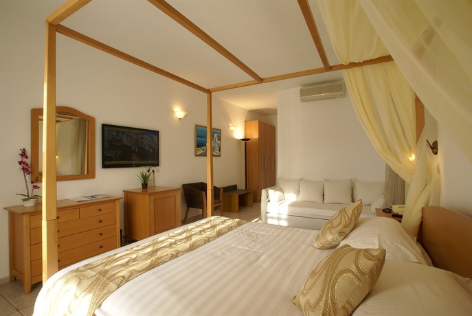 Imagen de la habitación del Hotel Dionysos Luxury Mykonos. Foto 5