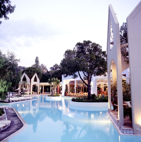 Imagen de la piscina del Hotel Dionysos, Rodas. Foto 15
