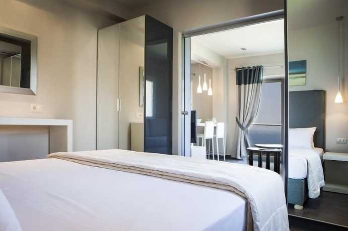 Imagen de la habitación del Hotel Dionysos Village Resort. Foto 2