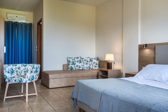 Imagen de la habitación del Hotel Dionysos Village Resort. Foto 4