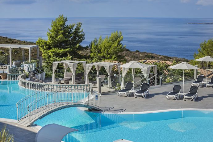 Imagen general del Hotel Dionysos Village Resort. Foto 1