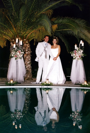 Imagen de los exteriores del Hotel Dionyssos. Foto 9