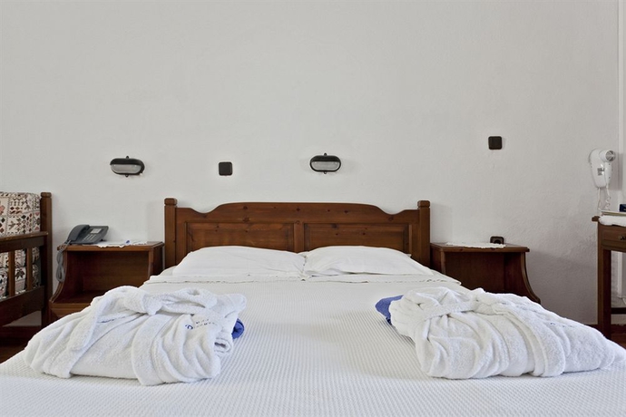 Imagen de la habitación del Hotel Dionyssos. Foto 7