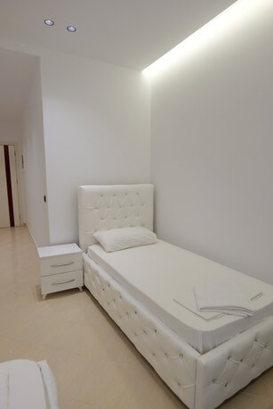 Imagen general del Hotel Dior. Foto 6