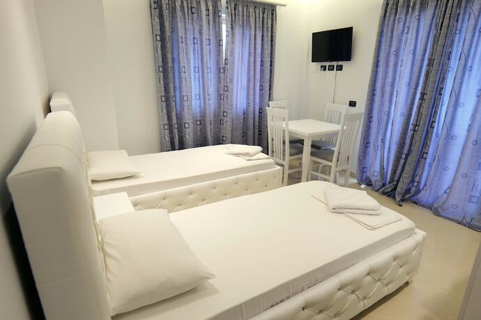 Imagen general del Hotel Dior. Foto 7