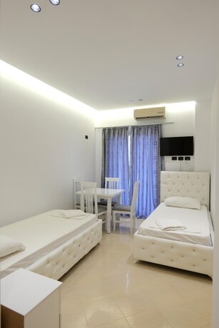 Imagen general del Hotel Dior. Foto 11