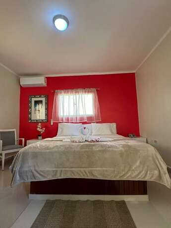 Imagen de la habitación del Hotel Diosamar y Suite. Foto 17