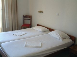 Imagen de la habitación del Hotel Dioscouri, Nauplia. Foto 2