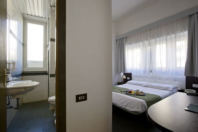 Imagen de la habitación del Hotel Dipendenza Bellavista, Lido di Ostia. Foto 10