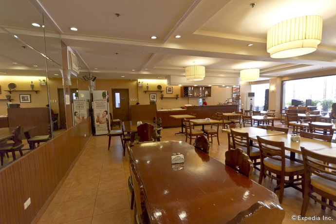 Imagen del bar/restaurante del Hotel Diplomat, Cebu City. Foto 1