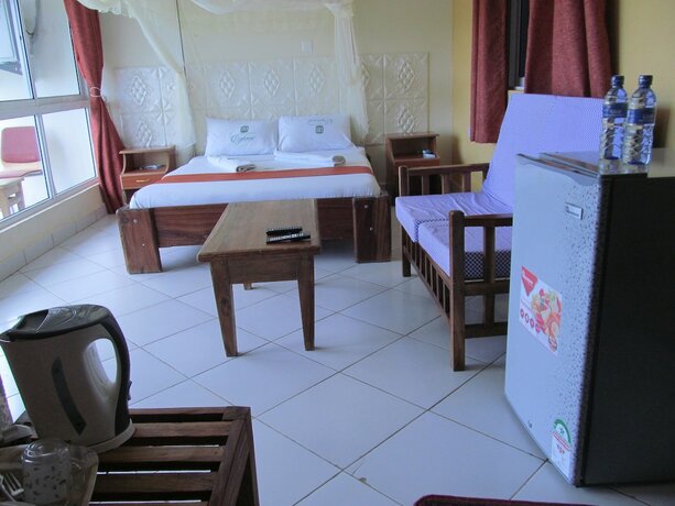Imagen general del Hotel Diplomat Diani Beach Resort. Foto 4